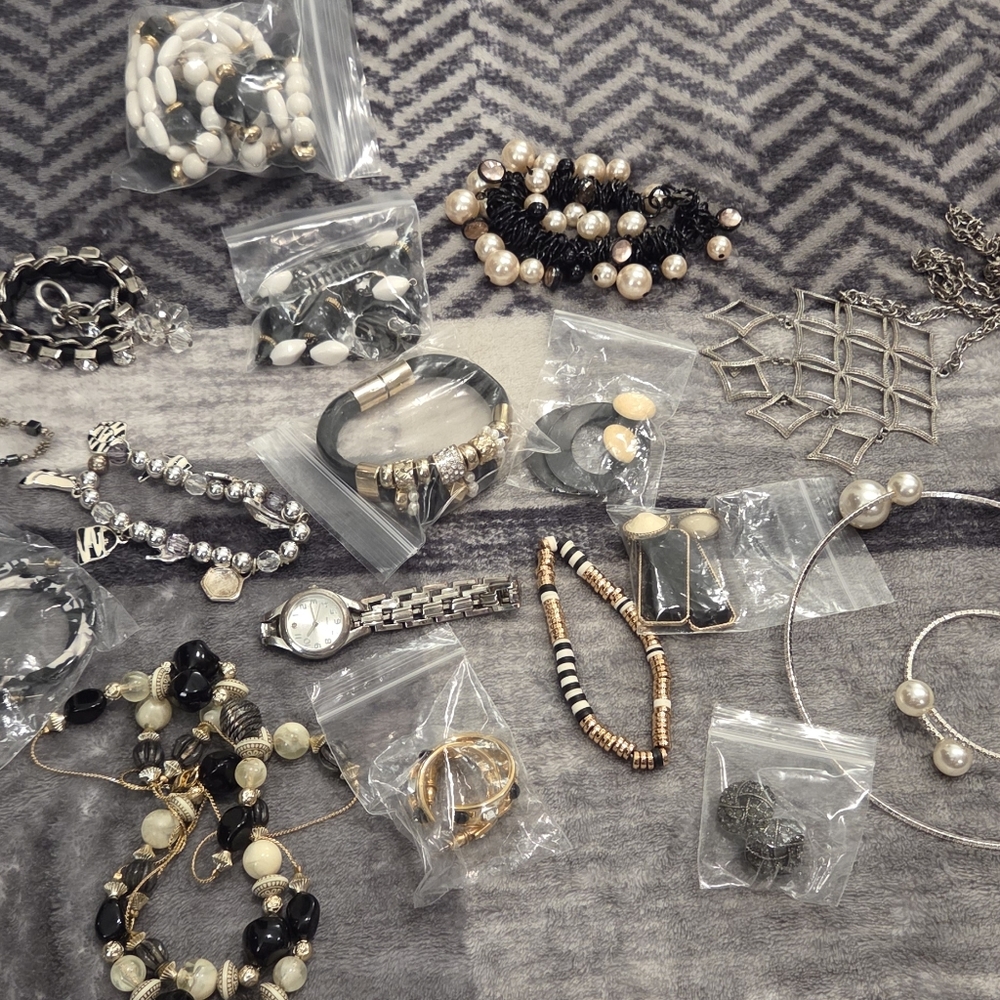 Elegant Black, Silver, and Gold Women's Jeweley Bundle